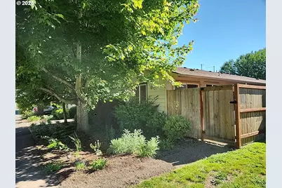 36 SE 52nd Ave, Portland, OR 97215 - Photo 33