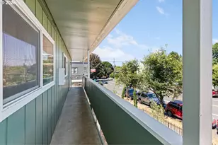 2910 SE Gladstone St, Portland, OR 97202 - Photo 15