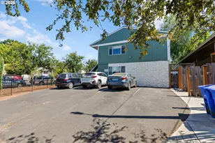 2910 SE Gladstone St, Portland, OR 97202 - Photo 9