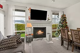 1923 Waymire St, Salem, OR 97304 - Photo 11