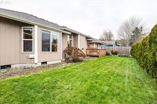 1923 Waymire St, Salem, OR 97304 - Photo 25
