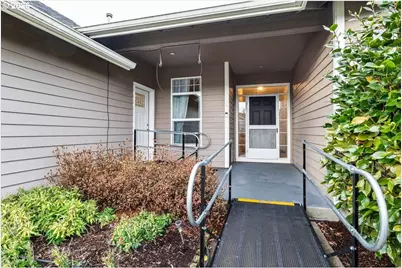 1923 Waymire St, Salem, OR 97304 - Photo 5