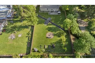 162 Robert Ave, Glide, OR 97443 - Photo 23