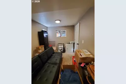 243 N Lane St, Cottage Grove, OR 97424 - Photo 13