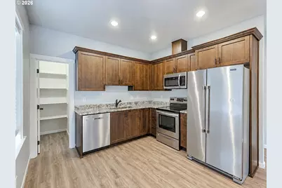 298 E I St, Vernonia, OR 97064 - Photo 11