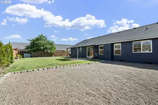 1574 Calistoga Ct, Eugene, OR 97402 - Photo 35