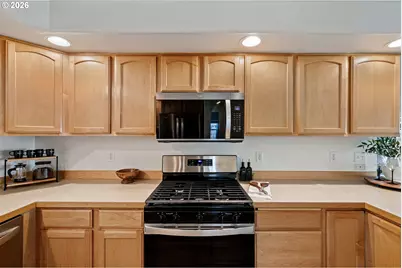 1574 Calistoga Ct, Eugene, OR 97402 - Photo 11