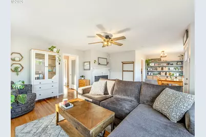 1384 Miller Ln, Astoria, OR 97103 - Photo 7