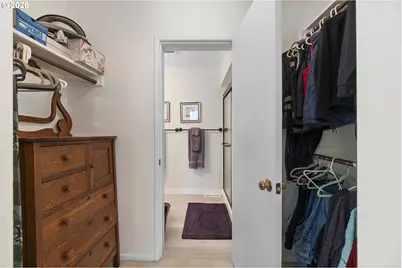 17666 NW Rolling Hill Ln, Beaverton, OR 97006 - Photo 15