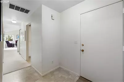 17666 NW Rolling Hill Ln, Beaverton, OR 97006 - Photo 3