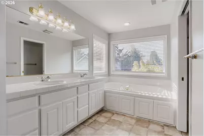 28501 SW Meadows Loop, Wilsonville, OR 97070 - Photo 17