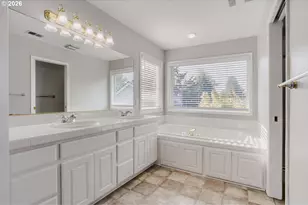 28501 SW Meadows Loop, Wilsonville, OR 97070 - Photo 17