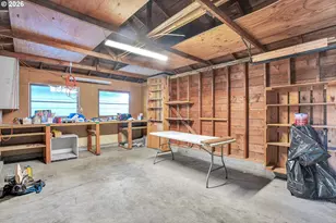 12050 NE Broadway, Portland, OR 97220 - Photo 35
