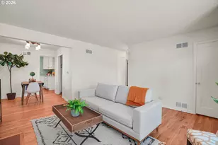 12050 NE Broadway, Portland, OR 97220 - Photo 7