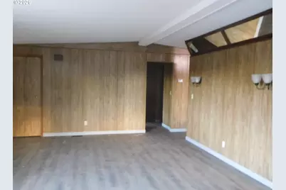 307 Broad St, Weston, OR 97886 - Photo 15