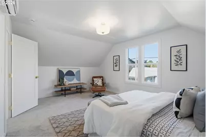 3807 NE Grand Ave, Portland, OR 97212 - Photo 25