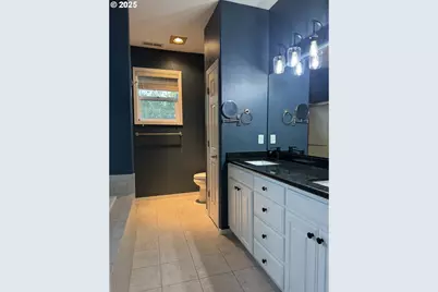 13728 SW 130th Pl, Portland, OR 97223 - Photo 23