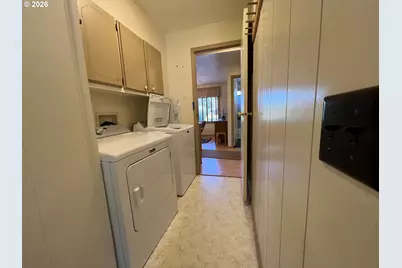 97967 Hallway Rd, Brookings, OR 97415 - Photo 11