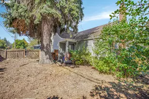 13025 SE Harold St, Portland, OR 97236 - Photo 15