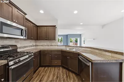 13314 SE Taralon Dr, Clackamas, OR 97015 - Photo 5