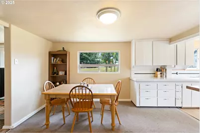 1548 Harlan St, Roseburg, OR 97471 - Photo 17