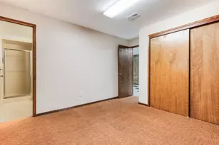 690 Marylhurst Dr, West Linn, OR 97068 - Photo 27