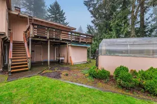690 Marylhurst Dr, West Linn, OR 97068 - Photo 39