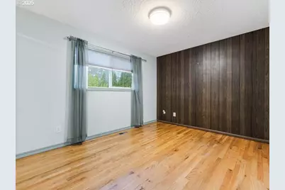 690 Marylhurst Dr, West Linn, OR 97068 - Photo 21