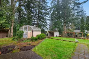 690 Marylhurst Dr, West Linn, OR 97068 - Photo 35