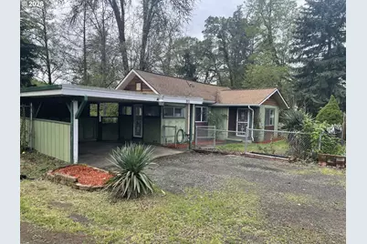 911 NE Newton Creek Rd, Roseburg, OR 97470 - Photo 1