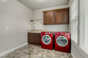 13879 NW Thompson Rd, Portland, OR 97229 - Photo 25