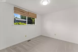 12025 SW Springwood Dr, Portland, OR 97223 - Photo 29