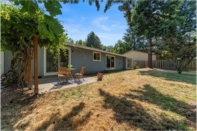 12025 SW Springwood Dr, Portland, OR 97223 - Photo 39