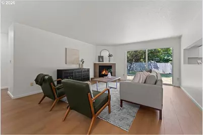 12025 SW Springwood Dr, Portland, OR 97223 - Photo 9