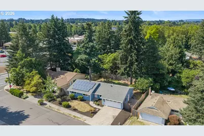 12025 SW Springwood Dr, Portland, OR 97223 - Photo 45