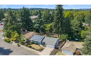 12025 SW Springwood Dr, Portland, OR 97223 - Photo 45