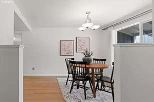 12025 SW Springwood Dr, Portland, OR 97223 - Photo 15