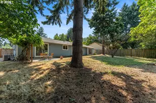 12025 SW Springwood Dr, Portland, OR 97223 - Photo 41