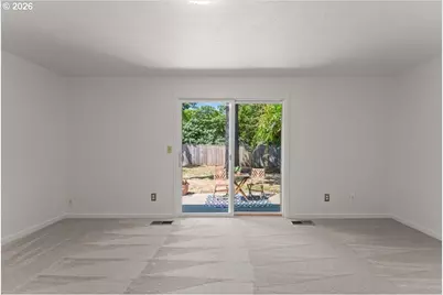 12025 SW Springwood Dr, Portland, OR 97223 - Photo 33