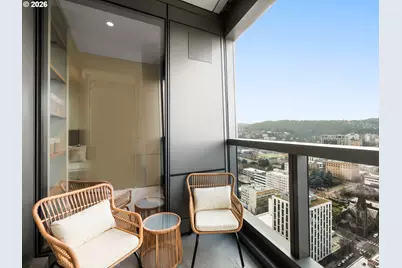 550 SW 10th Ave #2105, Portland, OR 97205 - Photo 17