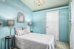 4055 Royal Ave, Eugene, OR 97402 - Photo 19