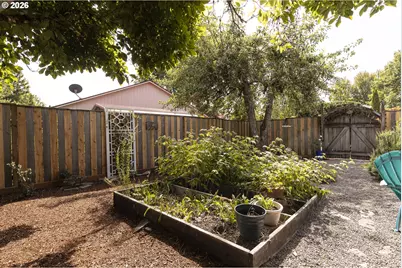 1941 SW Westvale Ct, McMinnville, OR 97128 - Photo 31