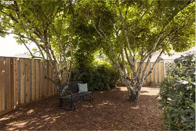 1941 SW Westvale Ct, McMinnville, OR 97128 - Photo 35