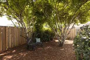 1941 SW Westvale Ct, McMinnville, OR 97128 - Photo 35