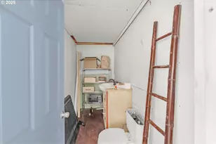 324 28th Ave, Longview, WA 98632 - Photo 9