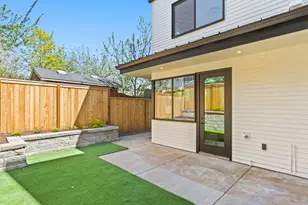 4090 NE Prescott St, Portland, OR 97211 - Photo 9