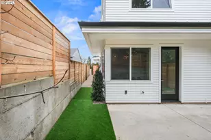 4090 NE Prescott St, Portland, OR 97211 - Photo 9