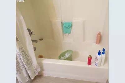 4792 Lancaster Dr NE #127, Salem, OR 97305 - Photo 13