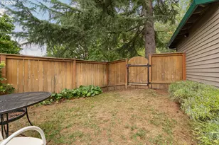 8005 SW Churchill Ct, Tigard, OR 97224 - Photo 21