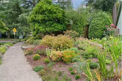 8005 SW Churchill Ct, Tigard, OR 97224 - Photo 37